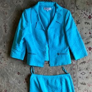 Tahari two piece suit
